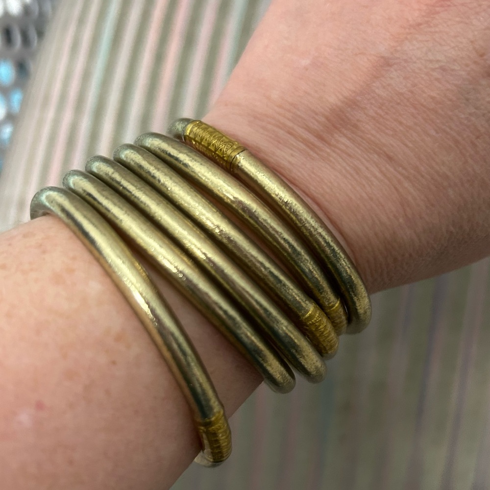 BudhaGirl Etoile gold AW bangle bracelets, size medium